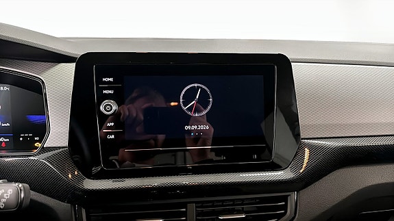 Volkswagen T-Cross 9 of 12