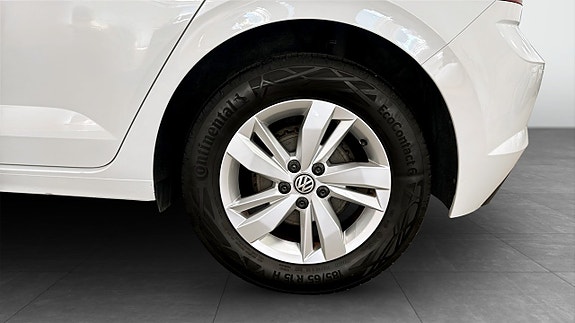 Volkswagen Polo 6 of 12