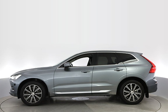 Volvo XC60 2 of 30