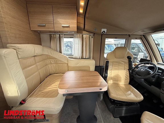 Knaus S-LINER 700-08 Långbädd ALDE Ränta 4,95% 6 of 23