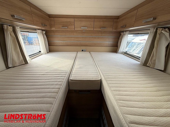 Knaus S-LINER 700-08 Långbädd ALDE Ränta 4,95% 3 of 23
