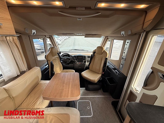 Knaus S-LINER 700-08 Långbädd ALDE Ränta 4,95% 4 of 23