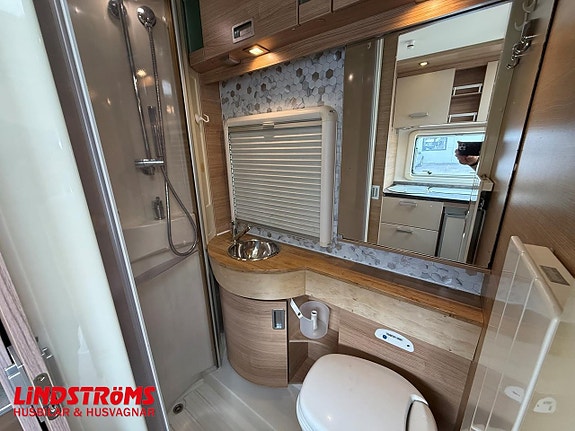 Knaus S-LINER 700-08 Långbädd ALDE Ränta 4,95% 15 of 23