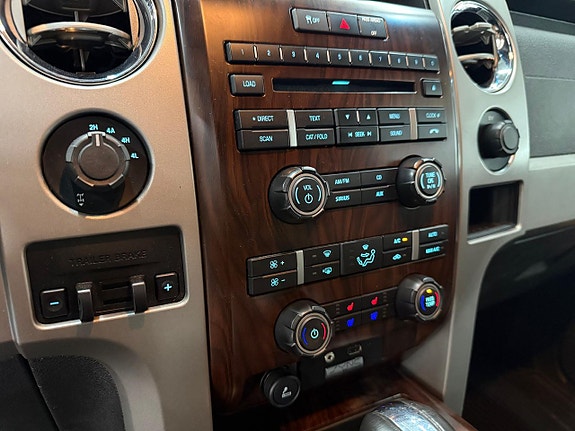 -- Ford 12 of 27