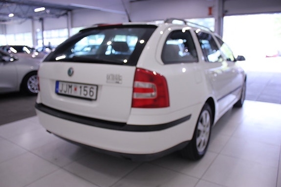 Skoda Octavia 7 of 24