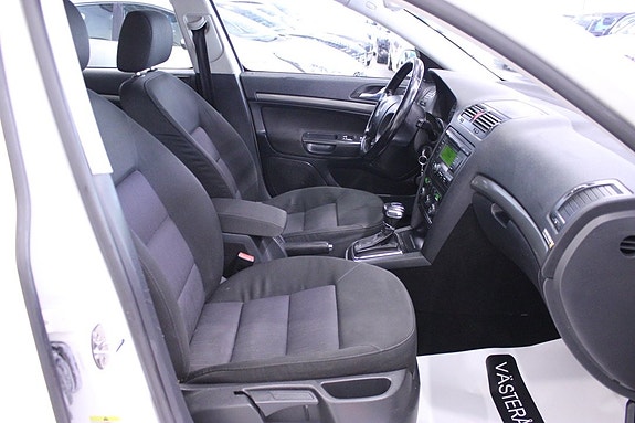 Skoda Octavia 14 of 24