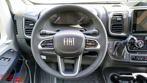 Adria COMPACT SELECT DL - FIAT 6E 2,2 140HP 35L 21 of 21