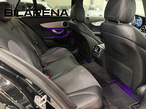 Mercedes-Benz C300 24 of 27