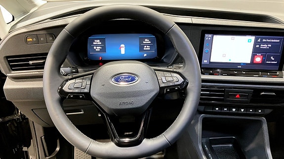 Ford Transit Connect 14 of 17