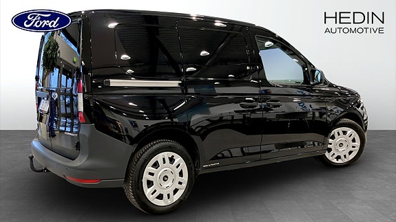 Ford Transit Connect 2 of 17
