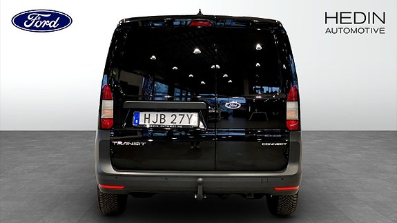 Ford Transit Connect 7 of 17