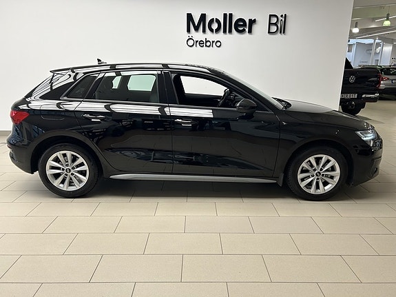 Audi A3 4 of 22
