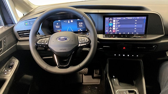 Ford Transit Connect 4 of 12
