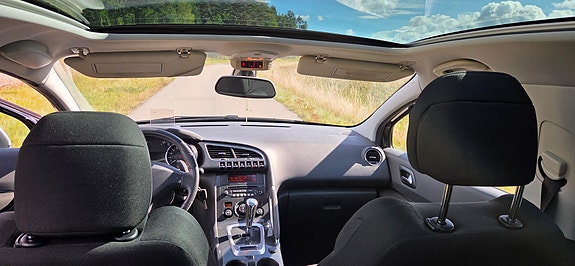 Peugeot 3008 6 of 9