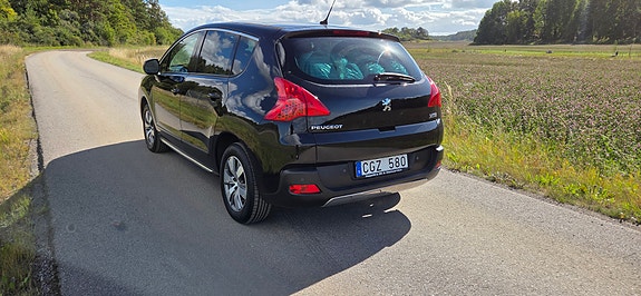 Peugeot 3008 4 of 9