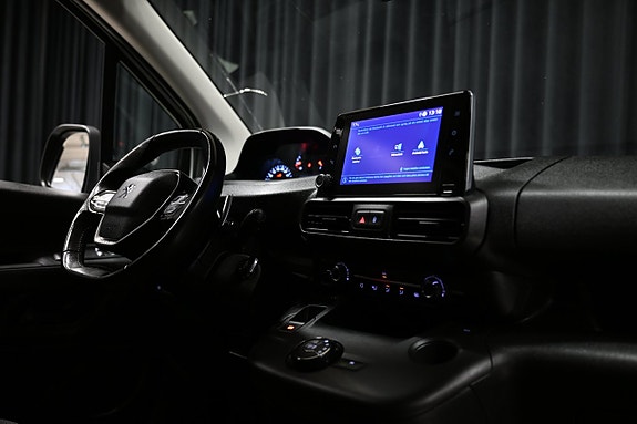 Peugeot Partner 27 of 29
