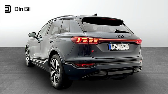 Audi Q6 e-tron 3 of 18