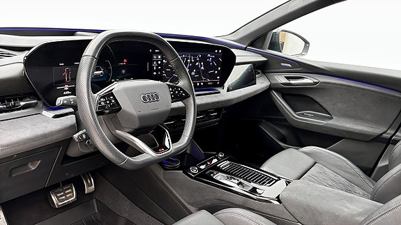 Audi Q6 e-tron 7 of 18