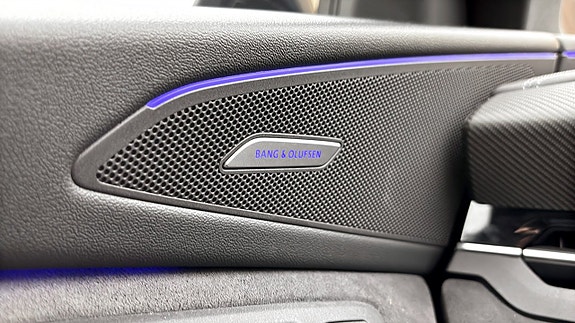 Audi Q6 e-tron 16 of 18