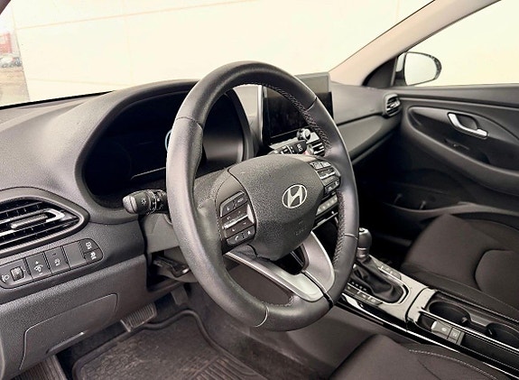 Hyundai i30 2 of 4