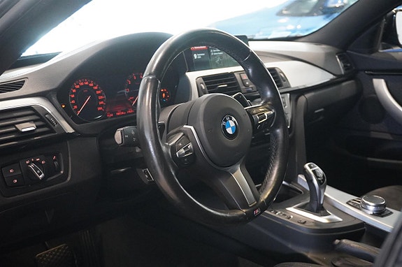BMW 430i 2 of 14