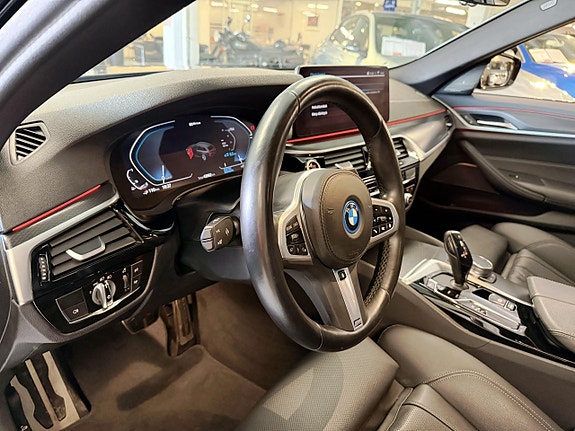 BMW 530e 21 of 27