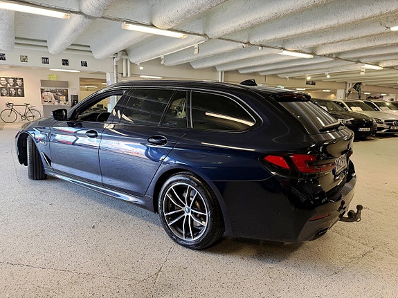 BMW 530e 4 of 27