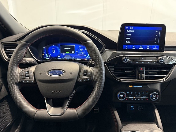 Ford Kuga 12 of 30