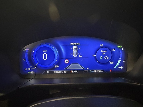 Ford Kuga 14 of 30