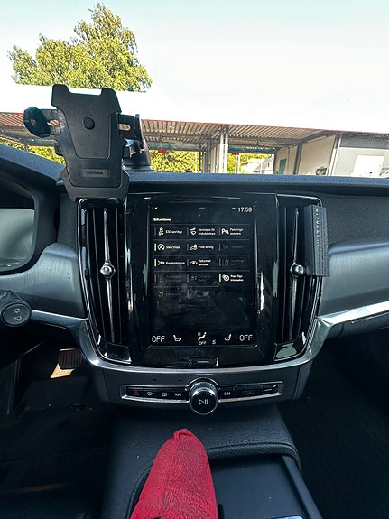 Volvo V90 21 of 30
