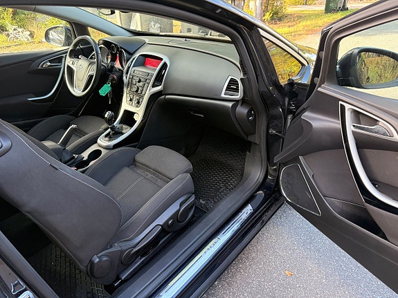 Opel Astra 8 of 23