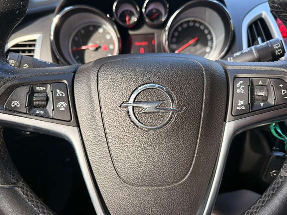 Opel Astra 19 of 23