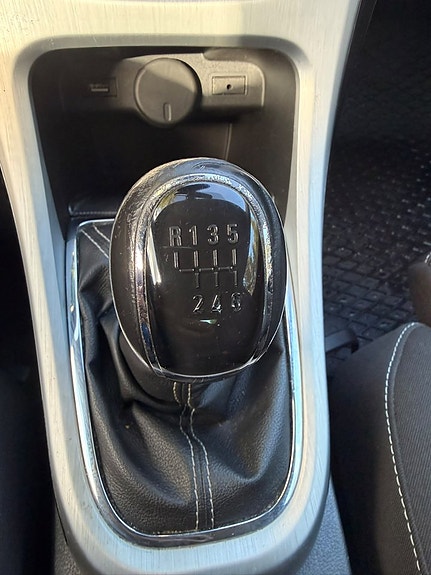 Opel Astra 17 of 23