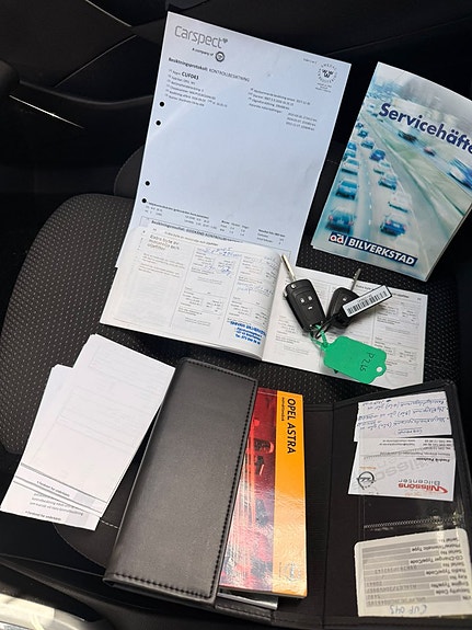 Opel Astra 22 of 23