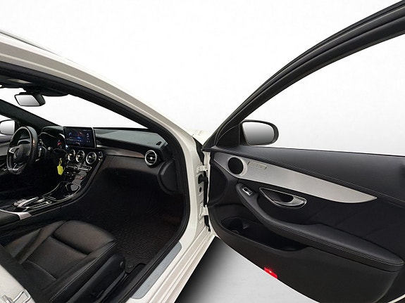 Mercedes-Benz C220 d 24 of 30