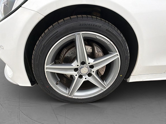 Mercedes-Benz C220 d 29 of 30