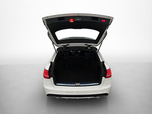 Mercedes-Benz C220 d 26 of 30