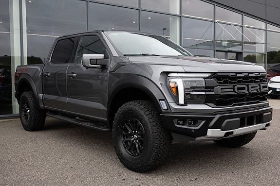 Ford F-150 3 of 16