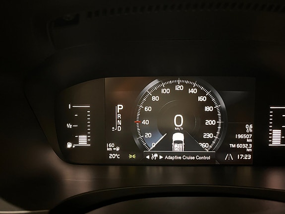 Volvo V90 14 of 18