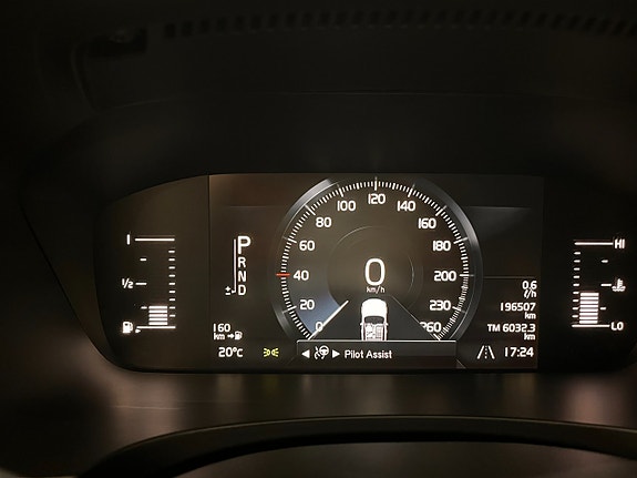 Volvo V90 13 of 18