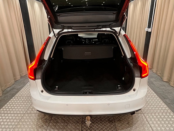 Volvo V90 9 of 18