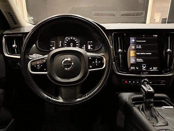 Volvo V90 15 of 18