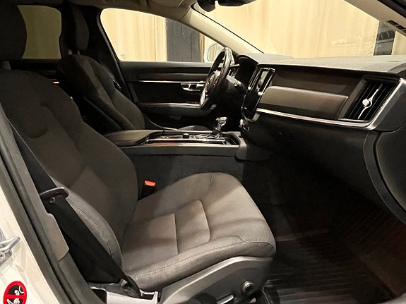 Volvo V90 11 of 18