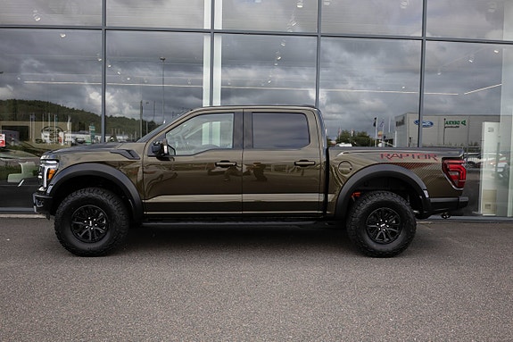 Ford F-150 4 of 18