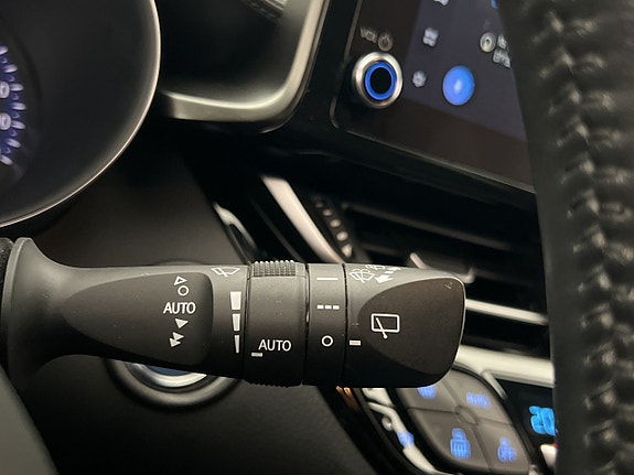 Toyota C-HR 24 of 27