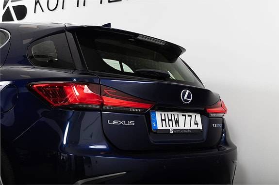 Lexus CT200h 7 of 20