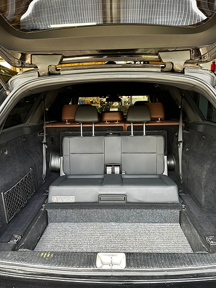Mercedes-Benz E350 6 of 6
