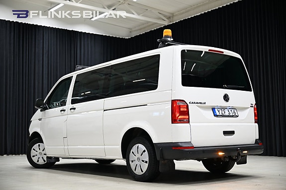 Volkswagen Caravelle 12 of 30