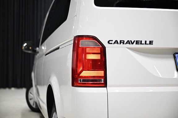 Volkswagen Caravelle 17 of 30