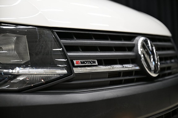 Volkswagen Caravelle 14 of 30